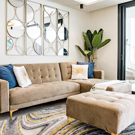 Inf25E- Tastefully Furnished Flat, Estepona Center Eksteriør billede